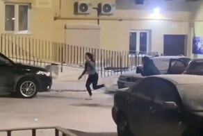 Жительница ЯНАО разбила семь машин на парковке и сбежала с места ДТП