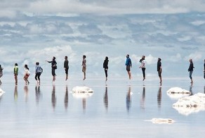 Огромное мировое зеркало (12 фото)