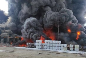 В Дзержинске полыхает завод по производству пластмасс и синтетических смол