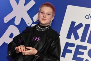 "Я очень устала": дочь Глюкозы решила бросить школу, чтобы не сдавать ЕГЭ