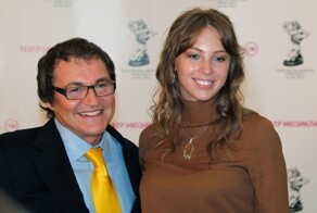 "У нас трое детей и дом на Рублёвке. Кто все это будет содержать?": жена Диброва - после его увольнения с Первого канала