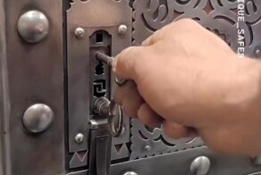 Древний итальянский сейф