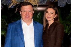 "Лена ни в чем не виновата!": отец Блиновской назвал виновного в аресте дочери