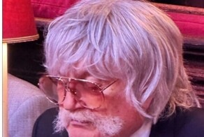 79-летнему композитору пришлось доказывать, что он не замаскированная Меган Маркл