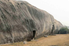 Индия: таинственные пещеры Барабар