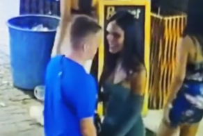 Случайная встреча туриста с ночной бабочкой в Таиланде