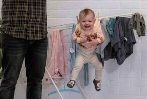 Отец забавно фотошопит своих детей, вызывая приступ ужаса у мамочек