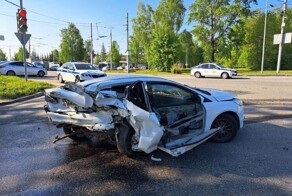 Финал полицейской погони за пьяным водителем в Чебоксарах