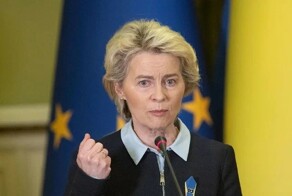 "Что она себе позволяет?". Захарова не постеснялась смачно ответить Урсуле фон дер Ляйен за оскорбительную выходу в Киеве