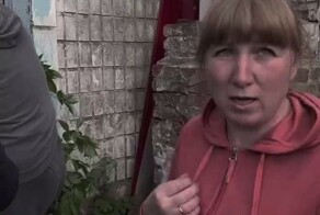 Сдеанонили украинскую актрису, сыгравшую «взлом ворот в сарай»