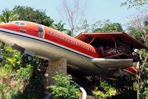 13 списанных самолётов, которые получили вторую жизнь на земле