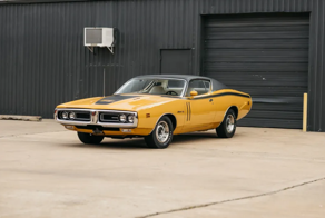 Dodge Charger 1971 года c 7-литровым мотором ушёл с молотка за 14 миллионов рублей