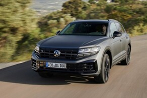 Volkswagen представил обновлённую версию кроссовера Touareg