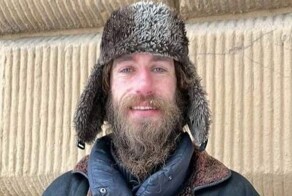 Ставший в Москве бомжом англичанин отказывается возвращаться домой