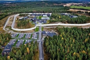 Шведский стол, прогулки по лесу и арт-терапия: райская тюрьма Хальден для особо опасных норвежских преступников