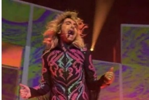 Верните мой 2007: солист Tokio Hotel стал похож на Киркорова