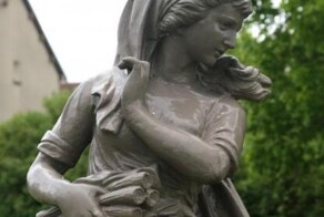 Малышка-маугли Мари, которая сумела стать человеком