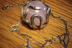 16 случаев, когда купленная за гроши на барахолке побрякушка оказалось ценностью, которая стоит состояние