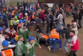 В Питере мигранты устроили массовую драку из-за еды