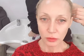 Как выглядят 16 звёзд без макияжа на самом деле