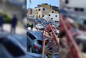 Один человек погиб при падении башенного крана в Новосибирске