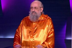 И в номинации "Точно подмечено 2023" побеждает (многоточие)