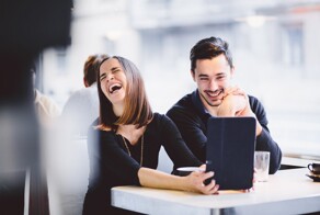 Как смеются в интернет-переписке на разных языках