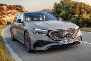 Mercedes-Benz представил новый технологичный универсал E-класса с Angry Birds внутри