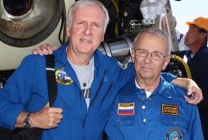 Режиссёр "Титаника" счёл экипаж батискафа "Титан" погибшим и выразил соболезнования российскому учёному