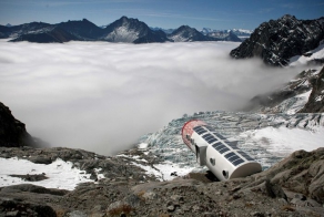 Самый опасный отель в мире (11 фото)