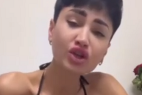 По факту должен: женщина возмущена тем, что незнакомец не помог ей