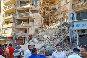 В Египте частично обрушился 13-этажный дом