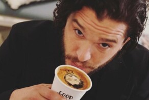 Жалко пить: бариста рисует портреты знаменитостей на кофейной пенке