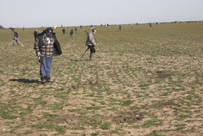 В Англии поисковик с металлодетектором обнаружил римский оловянный клад