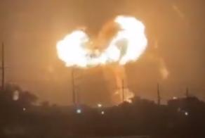 Несколько взрывов прогремело на химзаводе в американском штате Луизиана