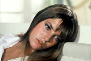 На 77-м году жизни скончалась актриса и певица Джейн Биркин