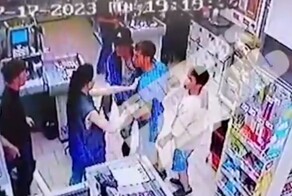 В Казани трое мужчин напали на сотрудника супермаркета