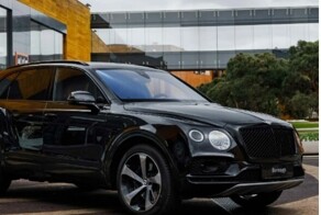 У самого богатого депутата Братска украли колёса люксового Bentley Bentayga