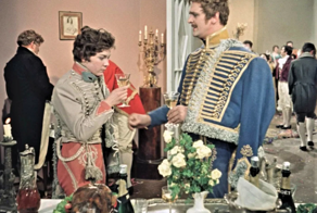 "Подшофе": что дословно означает сие слово и откуда оно вообще взялось?