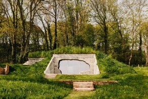 Старый бетонный бункер получил вторую жизнь