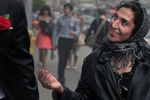 Зачем цыгане вставляют золотые зубы