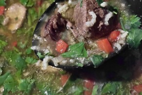 Харчо с орехами и сливой от Т. П. Сулаквелидзе