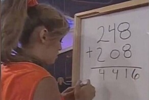 Мемные расследования: девушка пытается сложить числа