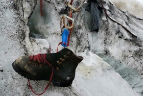 В швейцарских Альпах нашли тело альпиниста, пропавшего 37 лет назад