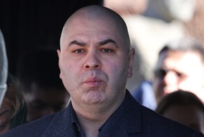Внебрачный сын Жириновского захотел судиться за наследство отца
