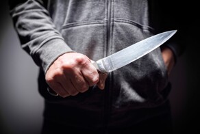 "Если не я, то никто другой": в Челябинске агрессивный таджик напал с ножом на бывшую возлюбленную