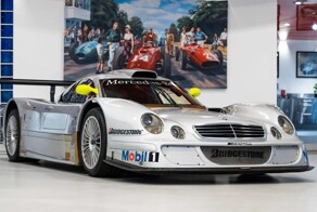 Гоночный Mercedes-Benz CLK LM с допуском к дорогам общего пользования выставили на продажу