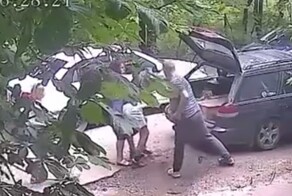 Мужчина сломал нос подростку из-за замечания о припаркованном у подъезда автомобиле