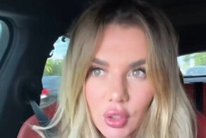 После странного падения на сцене Анну Седокову отправляют в наркологическую клинику