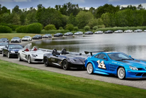 Mercedes SLR McLaren празднует 20-летний юбилей выставкой суперкаров
